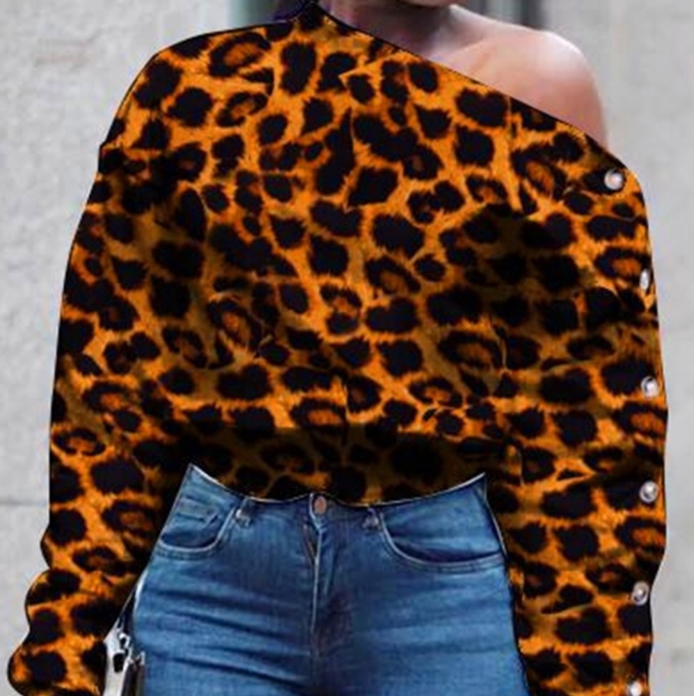 Leopard Off The Shoulder Shirt